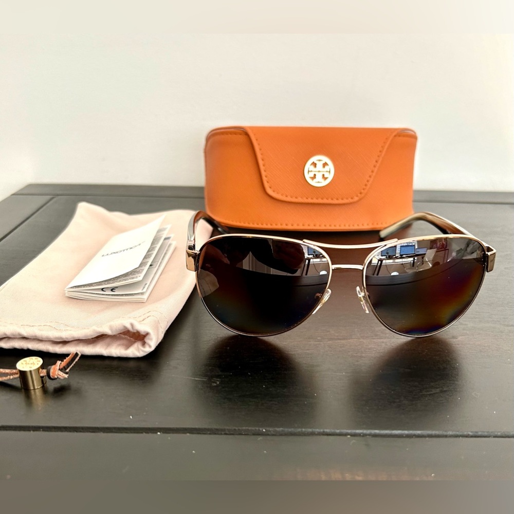 Tory Bunch sunglasses, dust pouch & case